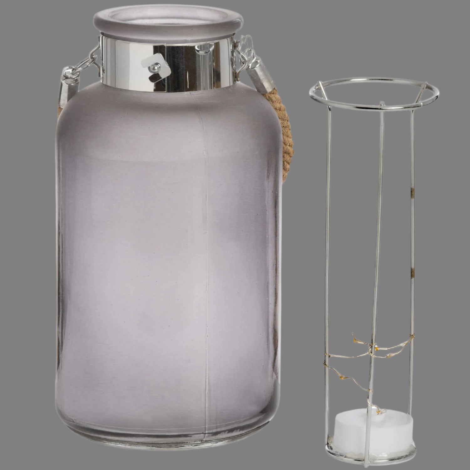 Lanterne en Verre Gris Givré avec Détail en Corde et LED – Ambiance Chic et Chaleureuse