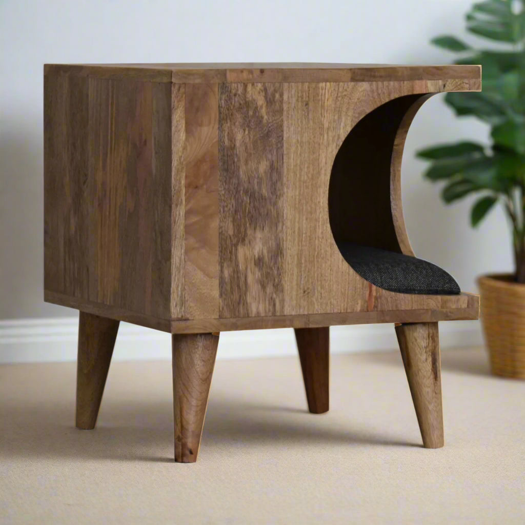 Lit pour Animaux Style Nordique à Découpes Design – Confort et Élégance